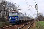ET22 2047 mit einem Gterzug bei Katowice Podlesie (11.04.2012)