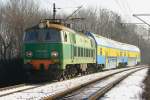 ET22-635 mit Personenzug nach Raciborz in Czechowice-Dziedzice am 30.12.2006