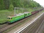 ET42-034 fhrt mit einem Gterzug am 18.05.2007 durch Bydgoszcz Rynkowo in Richtung Gdansk.