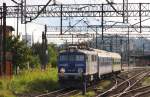 Im Bahnhof Jelenia Gora (Hirschberg) rangierte am 12.9.2011 die
EU 07 353 der PKP einen Schnellzug, der hier im Bahnhof teilweise
neu zusammengestellt wurde.