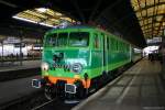 EU07-072 mit Schnellzug Szyndzielnia in Wroclaw Glowny (Breslau Hbf) am 14.12.2006