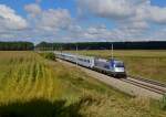 370 010 mit einem EC nach Warschau am 27.08.2014 bei Frankfurt-Rosengarten. 