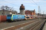 EU 45-804 PKP Cargo mit Autozug(Opel) am 14.04.2013 in Rathenow