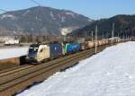 In Farbe und bunt präsentierte sich der WLC Güterzug 495943 nach Jesenice.
Bespannt war er mit der WLC 182 524 sowie der PKP-Cargo 189 154 und wurde von mir in Foirach bei Niklasdorf fotografiert.