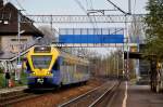 EN75 002 als Regionalbahn nach  Tychy Lodowisko  beim Halt in Katowice-Piotrowice (27.10.2013) 