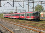 EN 57- 987 abgestellt  im Bahnhof Poznań Główny (Posen) am 29.