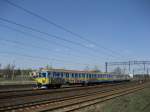 EN57-1506 fhrt am 23.04.2008 durch Bydgoszcz (Bromberg).