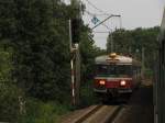 EN57-1538 mit Regio-88229 zwischen Szczecin Zdroje und Szczecin Głwny (15.08.2010)