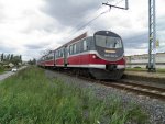 EN57 2032 bei der Einfahrt in Szczecin Port Centralny (09.08.11).