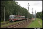 EN57 2020 mit einem Nahverkehrszug nach Szczecin Glowny am 10.08.2012 in Ladzin.