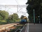 Dieser Triebzug der Baureihe EN57 fuhr am 31.08.06 aus dem Bahnhof von Olseno aus.