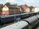 Polnische und deutsche Wagen im Bahnhof Wolsztyn.