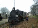 Reparaturarbeiten an der Lok vor dem Umsetzen in Stare Bojanowo am 8.11.2008