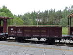 NKW W Bhi00-075420600-1 in einem Zug nach Trzęsacz, am 12.06.2017 in Pogorzelica.
