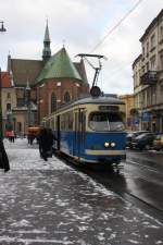 Wiener Straenbahn in Krakau! Eine alte Dwag begegnete mir am 15.2.2008 in der  Stadtmitte von Krakow in Polen.