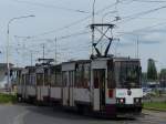 Den Stettiner Straenbahnen sieht man oft an, dass sie bereits ein hartes Arbeitsleben hinter sich haben.