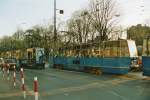 Tramkreuzung in Krakau:  Zge des Tramtyps Konstal 105Na kreuzen.