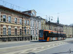 Ein NGT6-Staßenbahnfahrzeug in Krakau. (April 2014)