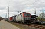 Am 13.04.21 musste 193 510 in Saarmund auf das Bahnsteiggleis ausweichen um am auf dem Hauptgeis parkenden Güterzug von 189 022 in Richtung Schönefeld vorbei zu fahren.