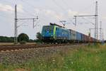 189 804 (ES 64 F44-804/EU4-804) mit Containerzug in Fahrtrichtung Wunstorf.