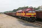 Rail Polska 3630270-8 bei Verladearbeiten am 7.9.2021 um 13.00 Uhr im Bahnhof Boleslawiec.