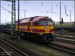 Einen Autozug hat EM62-002 der Rail Polska von Railion in Guben bernommen, um ihn dann ber die Grenze zu bringen.