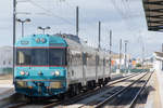 Zug Nr. 0456 im Bf Faro. Diesel-Triebzug fährt als Regionalzug 5711 der Linha do Algarve nach Vila Real de Santo António | Sonntag 17.11.2019