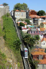 Funicular dos Guindais: eine spezielle Bahn.