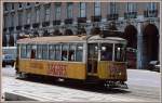 Vierachsiges Tram 362 der Tallinie 15 wirbt grossflchig fr Sagres Bier. (Archiv 06/92)