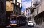 Lissabon Tw 280 in der Rua da Sao Lazaro, 12.09.1990.
