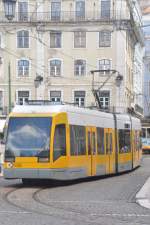 LISBOA (Distrikt Lisboa), 24.04.2014, Straßenbahnlinie 15 an der Zielhaltestelle Praça da Figueira