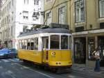 10.04.07,Straenbahn Lissabon.