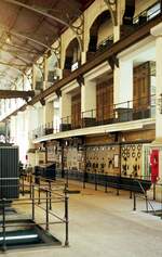 Porto Elétricos__Museu do Carro Eléctrico__Die Schaltwarte im ehemaligen Kohle-Kraftwerk der STCP von 1915 neben dem Depot in Massarelos in dem auch seit 1992 das Fahrzeug-Museum