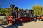 Diese Dampflokomotive (Schmalpur) steht am Eingandg der Bahnausstellung Viseu de Sus am Endbahnhof der Wassertalbahn. Foto vom 14.09.2017.