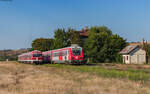 614 074 / 614 073 als R 10303 (Galati - Bârlad) und 76 1464 als R 10302 (Bârlad - Galati) im Bahnhof Tulucesti 18.8.24
