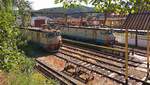 E-Loks 40-0019-6 und 40-0808-2 im Bahnbetriebswerk Sighisoara.