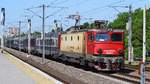 E-Lok 91-53-0-4108819-3 mit Interregio nach Constanta am 06.05.2018 in Bahnhof Bucuresti Baneasa