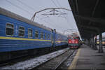 10.01.2026: CFR 41 0313 & UZ Schlafwagen / Bahnhof București Nord, București, Rumänien