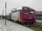 41-0928-6 steht abfahrbereit mit einem, sagen wir mal, D-Zug nach Lasi in Timisoara Nord. 26.08.2013 um 13:51 Uhr. 