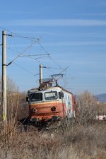E-Lok 91-53-0-474022-7 mit G�terzug am 02.01.2017 kurz vor der Einfahrt in Bahnhof Drobeta Turnu Severin.