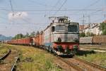 Elektrolokomitve 40-0633-4 (Typ 060 EA) der Rumnischen Staatsbahn vor einem schweren Gterzug auf der Linie ber die Karpaten in Predeal am 18.