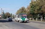 Rumänien / Straßenbahn Ploiesti: KT4D- Wagen 099 (ehemals Potsdam) befährt als Linie 102 die Soseaua Vestului in Richtung Westbahnhof.