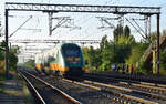 Triebwagen 6721 rauscht als IR 11533 Bucuresti Nord - Brasov durch Carpati Richtung Chitila.

Bukarest 08.09.2025