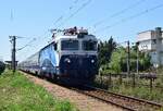 483 011-9 f�hrt mit dem IR 1575 Bucuresti Nord - Galati durch Ploiesti Est in Richtung Buzau.