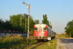 762 412-8 f�hrt als R 10288 Oltenita - Titan Sud in Bucuresti Sud aus in Richtung Titan Sud. Im Hintergrund sieht man noch den Gegenzug nach Oltenita.

Bukarest 02.08.2026