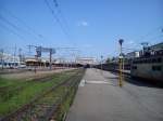 Blick vom Bahnsteigende in Richtung Empfangsgebaude im Nordbahnhof Bukarest am 10.06.2014