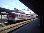 Diesel-Triebwagen 76-2421-6 der TFC im Bukarester Nordbahnhof am 09.06.2014.