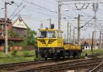 Einen optisch sehr geflligen Eindruck machte dieser SKL auf mich. 
Das Fahrzeug fhrt hier am 12.5.2010 gerade aus dem Bahnhof Timisoara Nord aus.