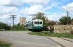 57 0439 am 24.08.2014 in Ciacova mit einem Nahverkehrszug von Jebel nach Giera.