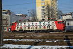 E-Lok 91-53-0-410148-7 schiebt am 24.01.2017 eine IR-Garnitur in den Bukarester Nordbahnhof.